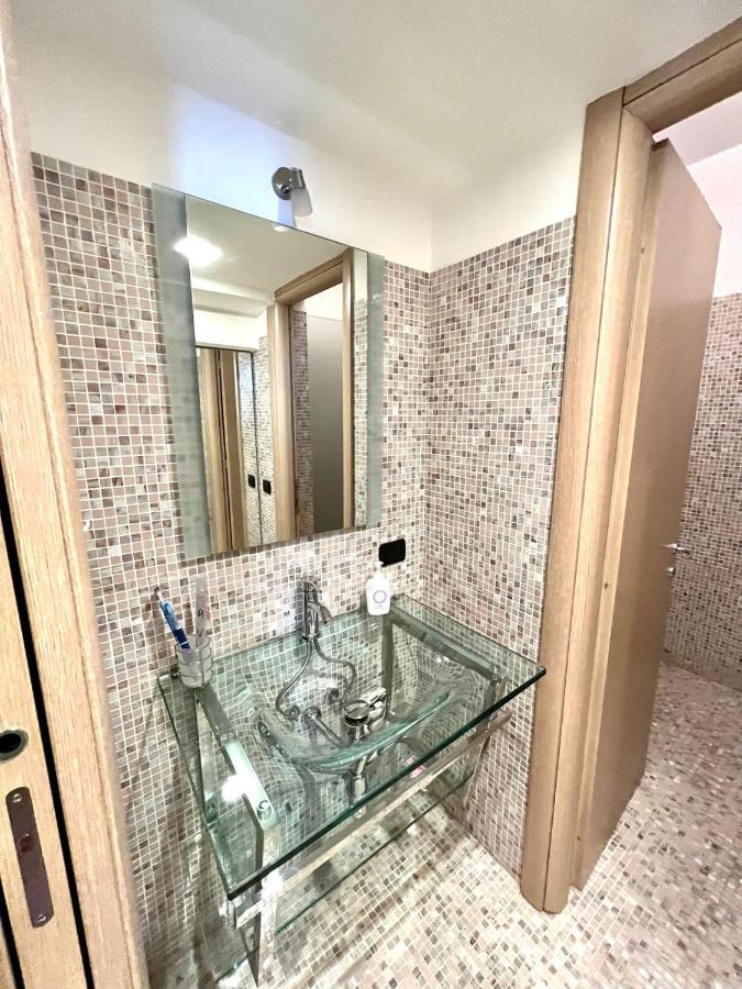 Rossi Lake Couple Oliveto Lario Exterior photo